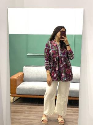 SHORT KURTI